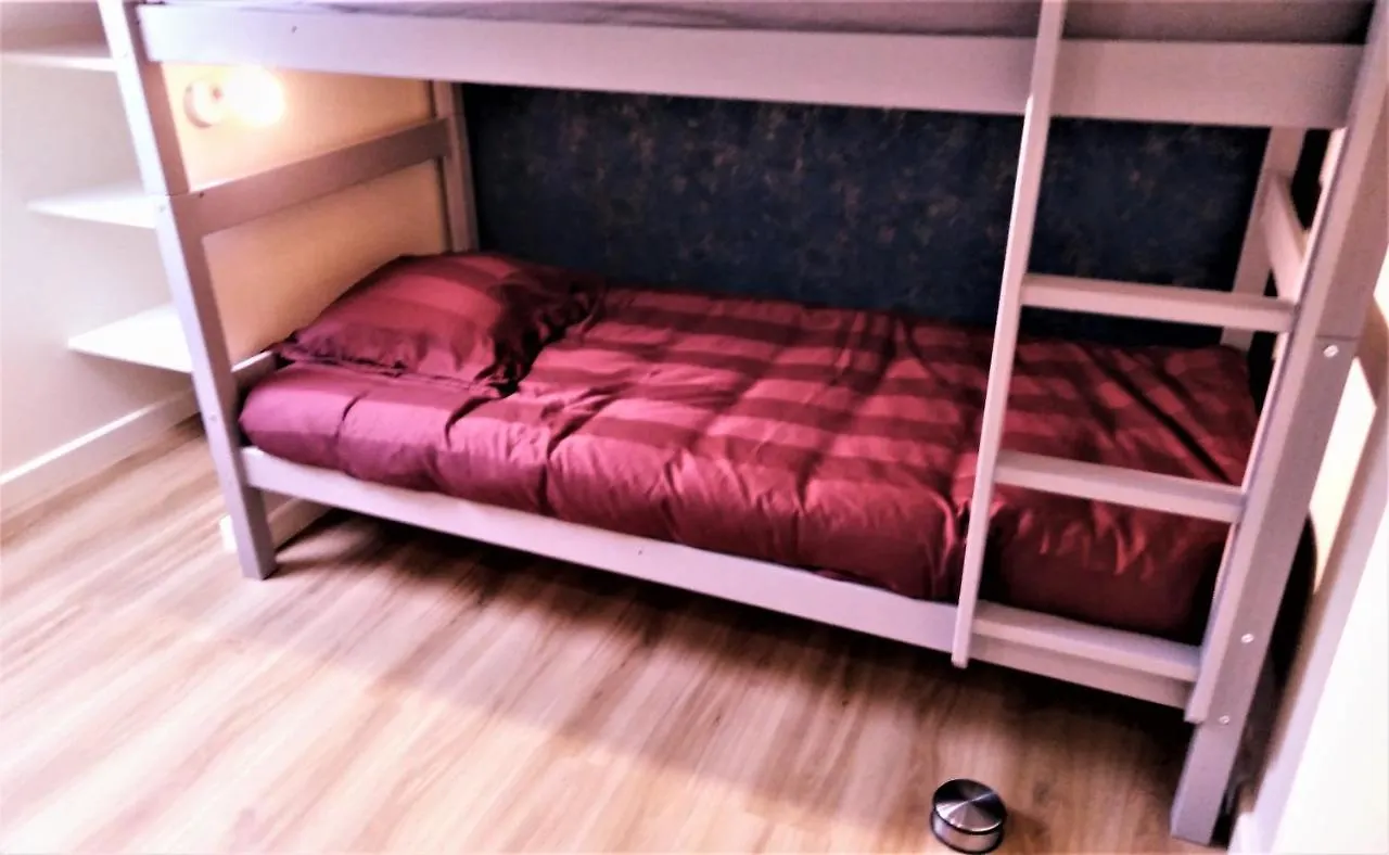 Le Penty De Nalzu Hotel Saint-Yvi 0*,  France